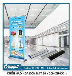 standee cuốn nhôm đế to