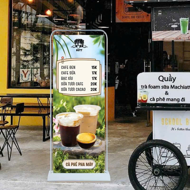 Mẫu 1: Standee giới thiệu menu cafe đơn giản, dễ nhìn, tone màu tươi sáng, in PP