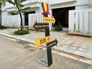Standee mô hình: Giải pháp truyền thông thị giác hiệu quả