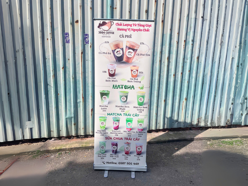 Standee cuốn – Công cụ quảng cáo giá rẻ cho mọi sự kiện