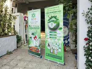 5 nguyên tắc thiết kế standee cuốn đẹp, thu hút khách hàng