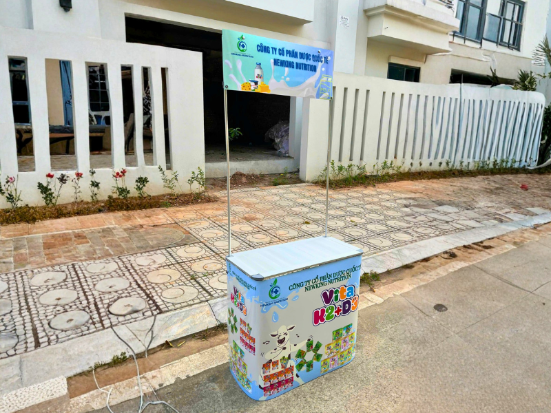 Mua quầy sampling giá rẻ ở đâu uy tín năm 2026?